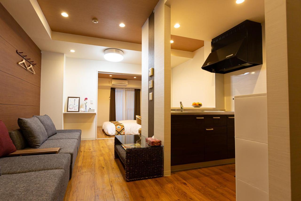 Appartement ゲストルーム心音-金澤表参道- à Kanazawa Extérieur photo